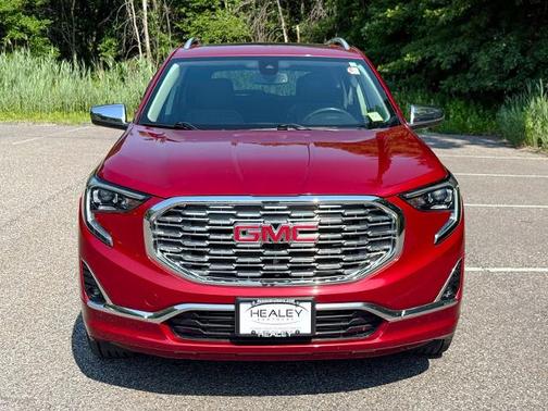 Red Quartz Tintcoat 2019 GMC Terrain DENALI