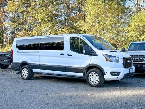 2025 Ford Transit-350 XLT