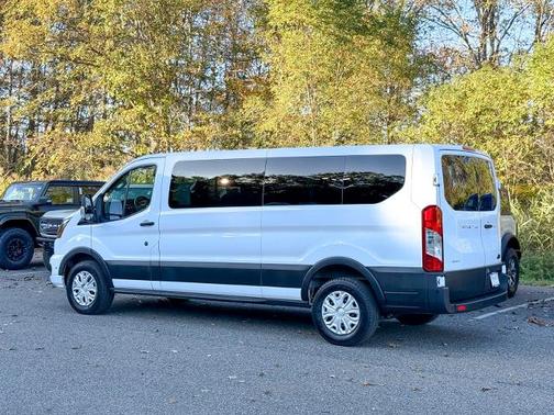 2025 Ford Transit-350 XLT