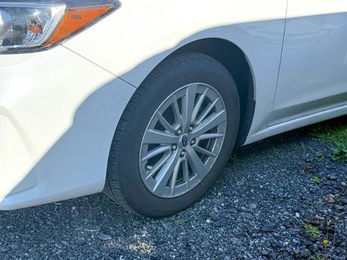 2018 Subaru Impreza 2.0I PREMIUM