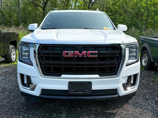 2023 GMC Yukon SLE