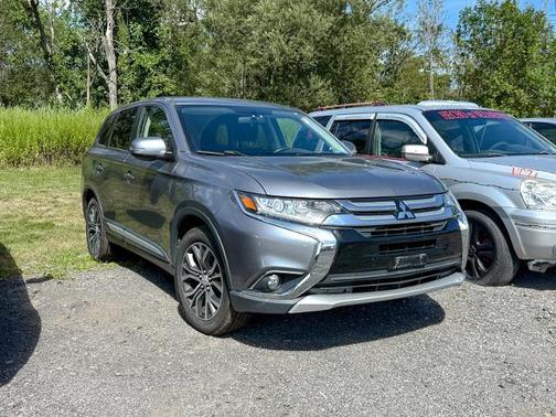 2018 Mitsubishi Outlander SE