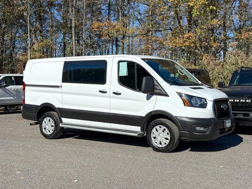 2024 Ford Transit-250 BASE