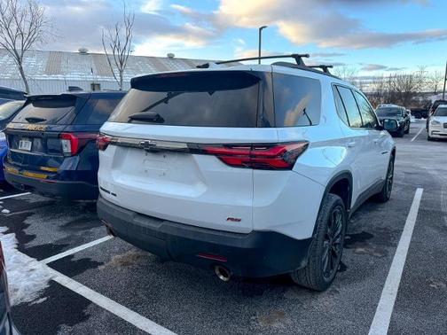 2022 Chevrolet Traverse RS
