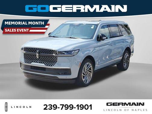 Gray Mist Metallic Tri-Coat 2026 Lincoln Navigator Reserve