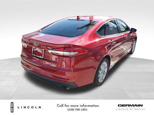 2020 Ford Fusion SE