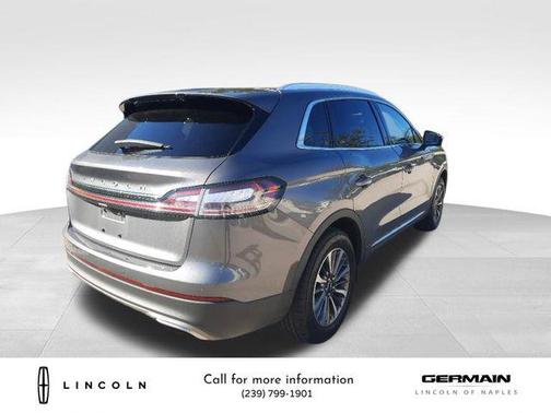 2022 Lincoln Nautilus Standard