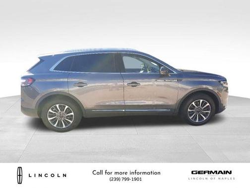 2022 Lincoln Nautilus Standard