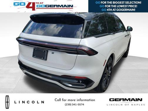 2025 Lincoln Nautilus Reserve
