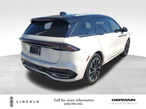 2024 Lincoln Nautilus Reserve