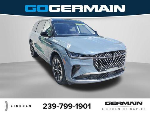 Whisper Blue Metallic Clearcoat 2026 Lincoln Nautilus Reserve