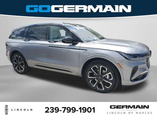 2025 Lincoln Nautilus Reserve