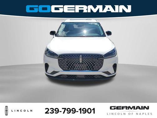 Pristine White Metallic Tri-Coat 2026 Lincoln Aviator Premiere