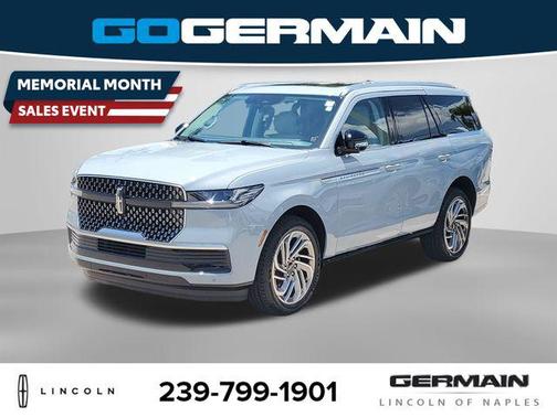 Gray Mist Metallic Tri-Coat 2026 Lincoln Navigator Reserve