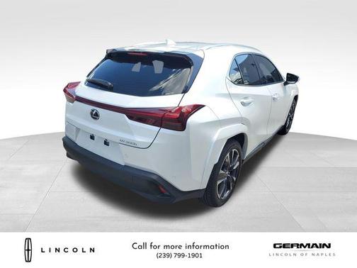 2025 Lexus UX 300h Base