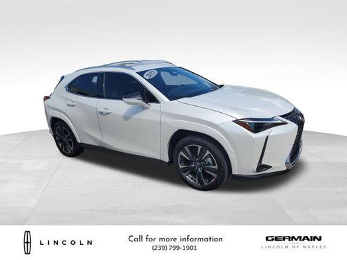 2025 Lexus UX 300h Base