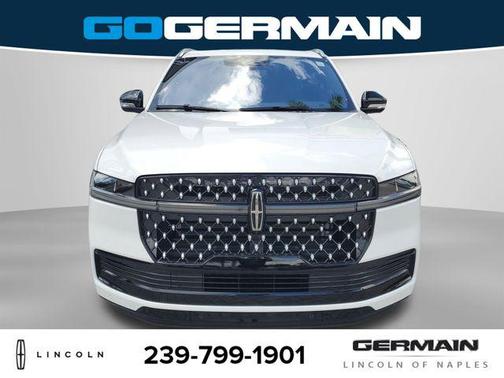 2025 Lincoln Navigator Black Label