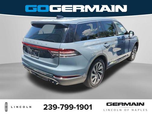 Whisper Blue Metallic Clearcoat 2026 Lincoln Aviator Premiere