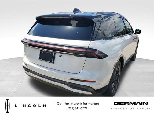 2025 Lincoln Nautilus Reserve