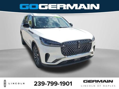 Pristine White Metallic Tri-Coat 2026 Lincoln Aviator Premiere