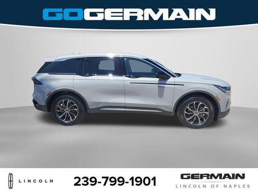 Gray Matter Metallic Clearcoat 2026 Lincoln Nautilus Premiere