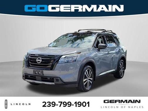 Solid Gray/Super Black 2024 Nissan Pathfinder Platinum 4WD