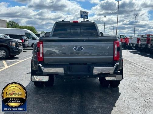 2024 Ford F-350 Lariat Super Duty