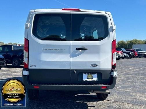 2022 Ford Transit-250 Base