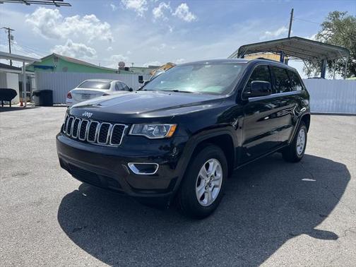 2017 Jeep Grand Cherokee Laredo