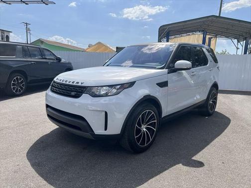 2018 Land Rover Discovery SE