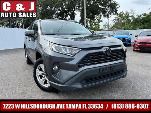 2020 Toyota RAV4 XLE