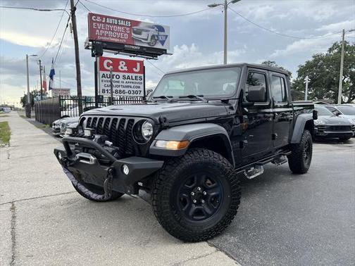 2021 Jeep Gladiator Sport