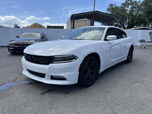 2018 Dodge Charger SXT Plus
