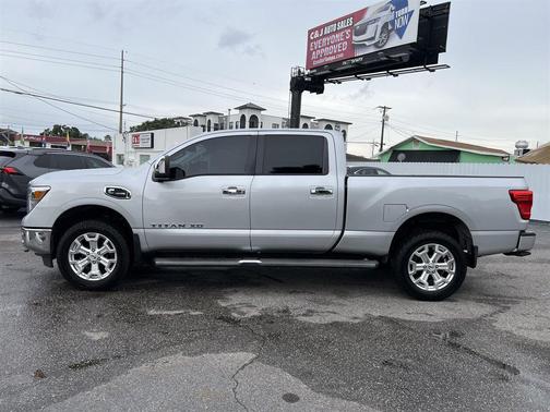 2016 Nissan Titan XD SL