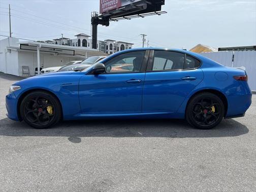 2019 Alfa Romeo Giulia Ti Sport