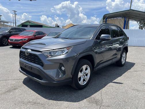 2019 Toyota RAV4 XLE