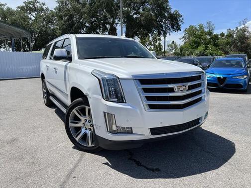 2016 Cadillac Escalade ESV Luxury