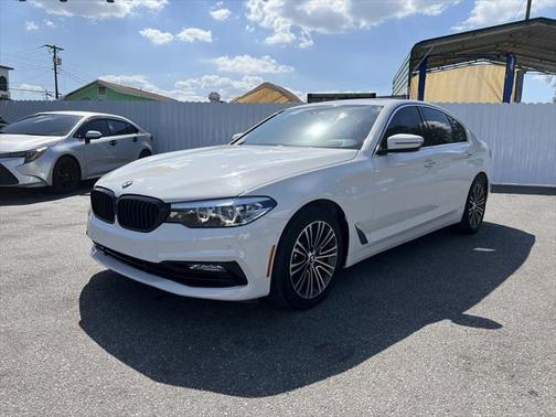 2017 BMW 530 530i