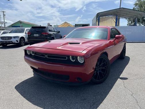 2016 Dodge Challenger SXT