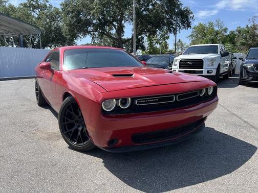 2016 Dodge Challenger SXT