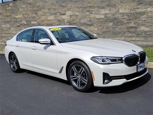 Mineral White Metallic 2021 BMW 530 xDrive