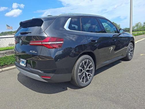 Black Sapphire Metallic 2026 BMW X3 30 xDrive