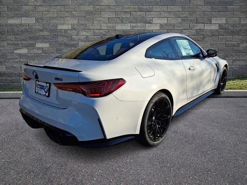 Alpine White 2026 BMW M4 Competition