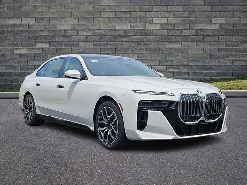 Alpine White 2026 BMW 740 xDrive