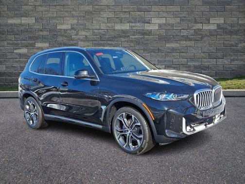 Black Sapphire Metallic 2026 BMW X5 xDrive40i