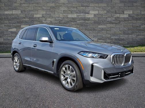 Skyscraper Grey Metallic 2026 BMW X5 xDrive40i