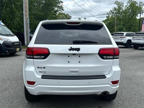 2022 Jeep Grand Cherokee WK Laredo