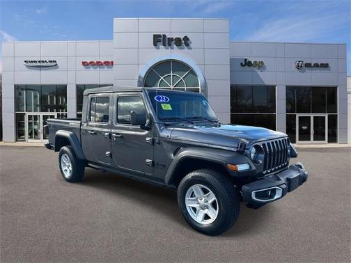 2023 Jeep Gladiator Sport
