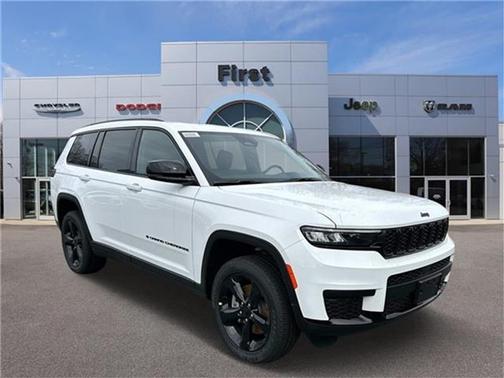 2025 Jeep Grand Cherokee L Laredo