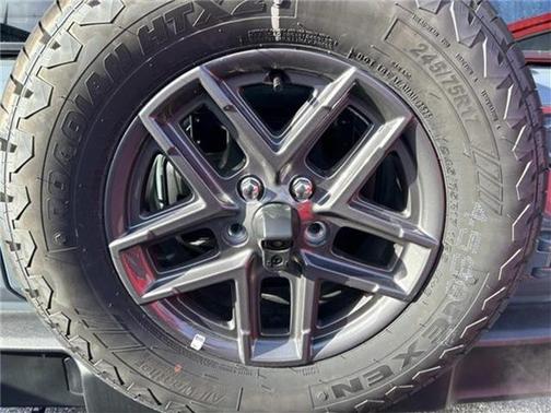 Anvil Clearcoat 2025 Jeep Wrangler Sport